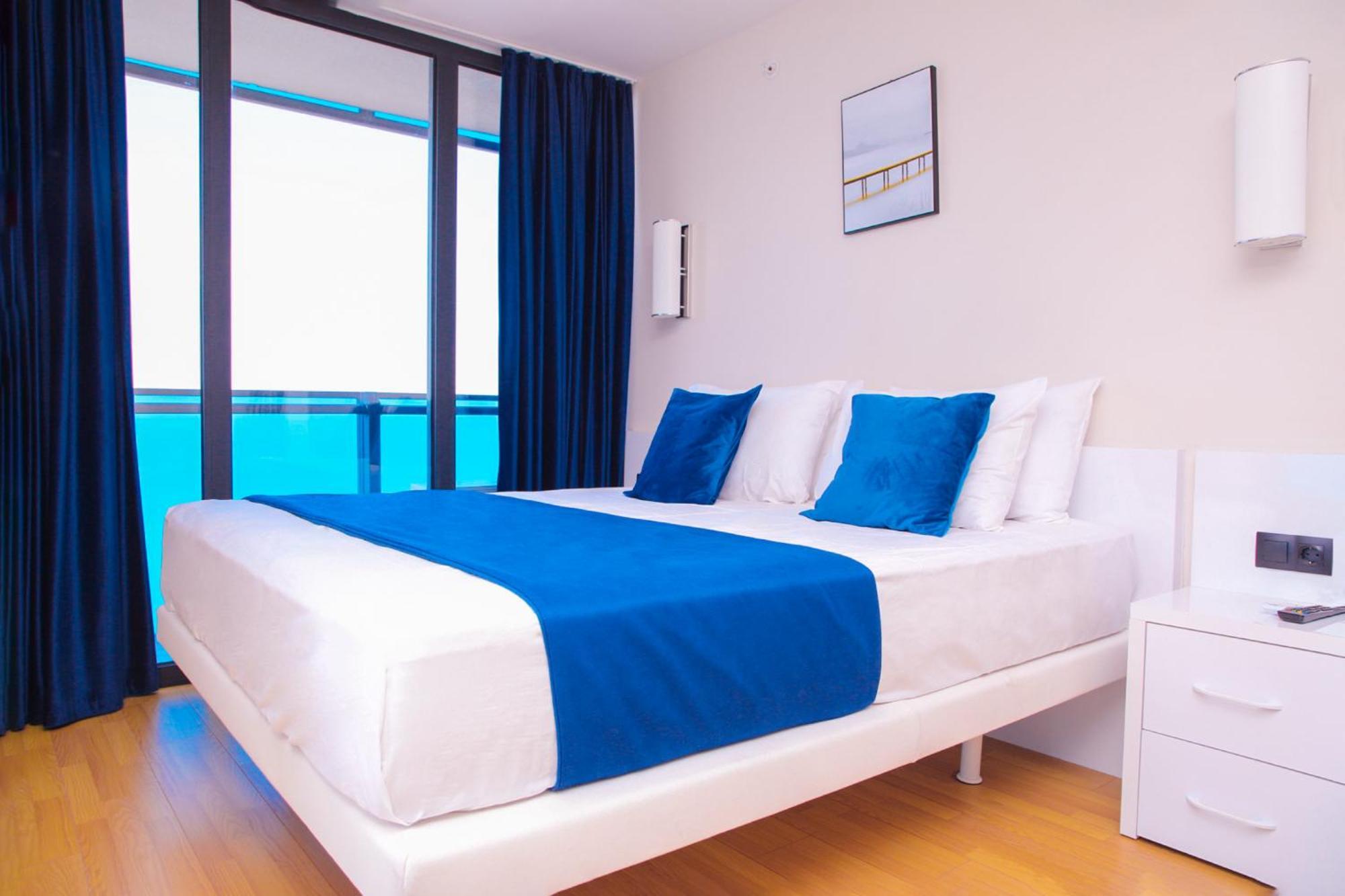 Relax And Unwind Premier Sea View Aparthotel In Batum Dış mekan fotoğraf