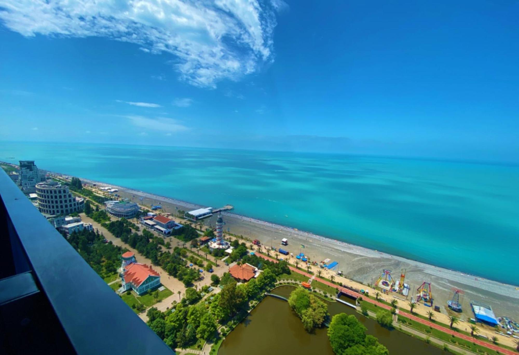 Relax And Unwind Premier Sea View Aparthotel In Batum Dış mekan fotoğraf